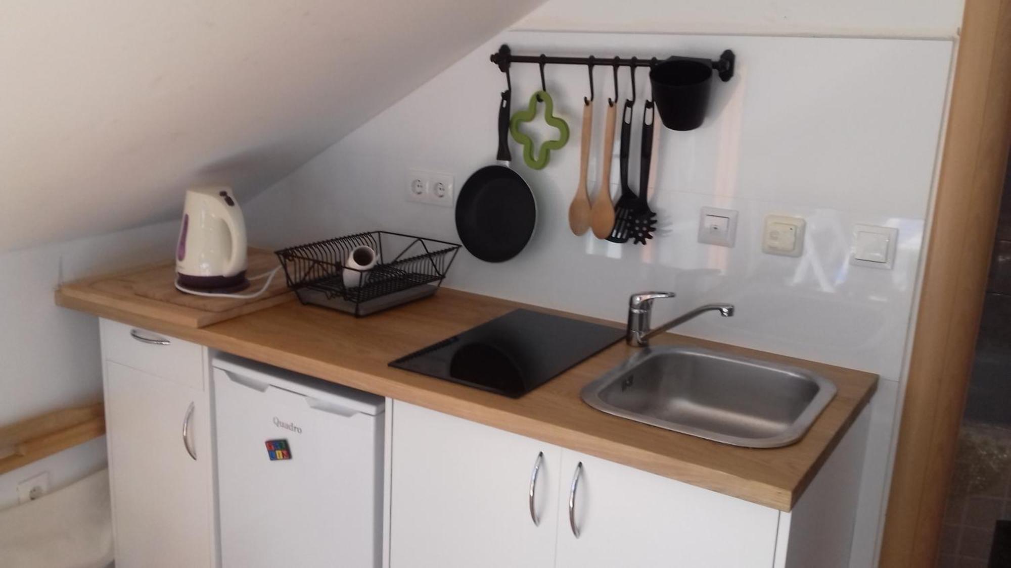 Apartment Gliha Jelsa  Rom bilde
