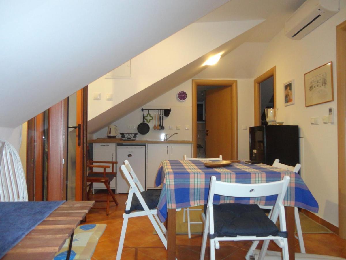 Apartment Gliha Jelsa  Eksteriør bilde