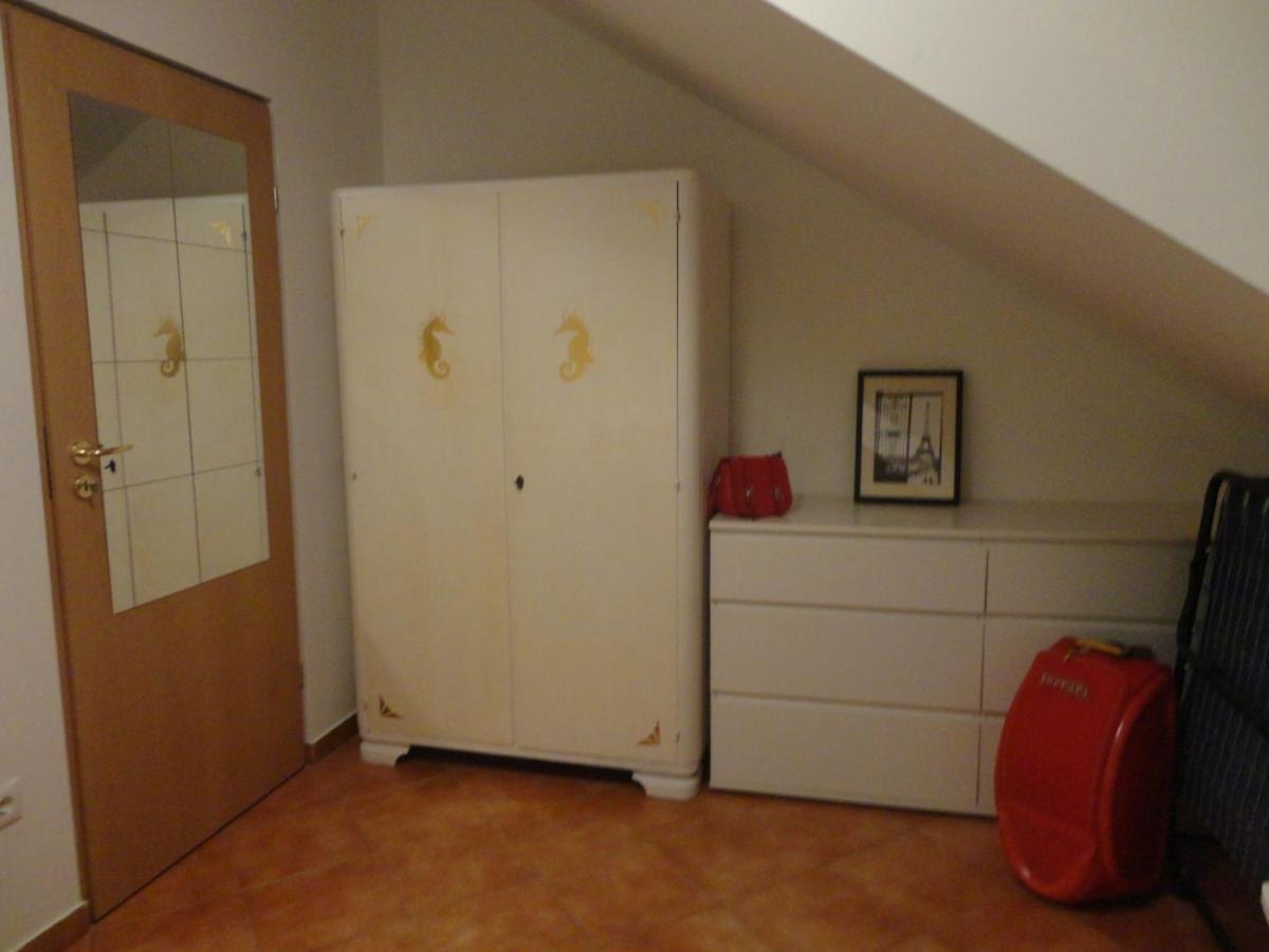 Apartment Gliha Jelsa  Eksteriør bilde